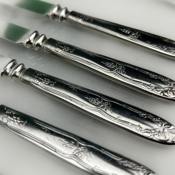 VINTAGE Silverware 9-pc | Collectible Serving Pieces | WM. Rogers - Picture 7 of 10